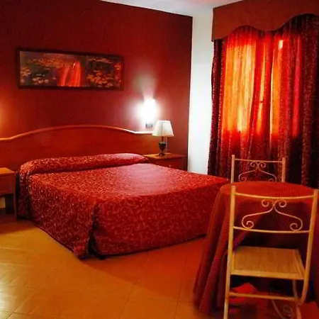 Puteoli Palace Pozzuoli